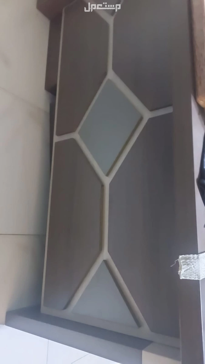 مكيفات سبليت شبه جديده وادوات كهربائيه ومكتب شبه جديد ومطابخ لايجي الا الصامل رجاء خاص  في جدة بسعر 0 ريال سعودي