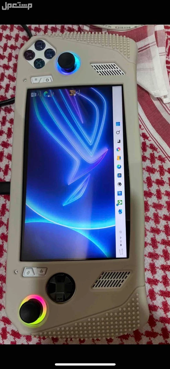 rog ally Z1 Exstreme في المدينة المنورة بسعر 1400 ريال سعودي