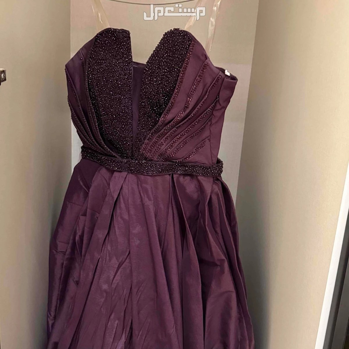 فستان زواج لبس ثلاث ساعات فقط جديد