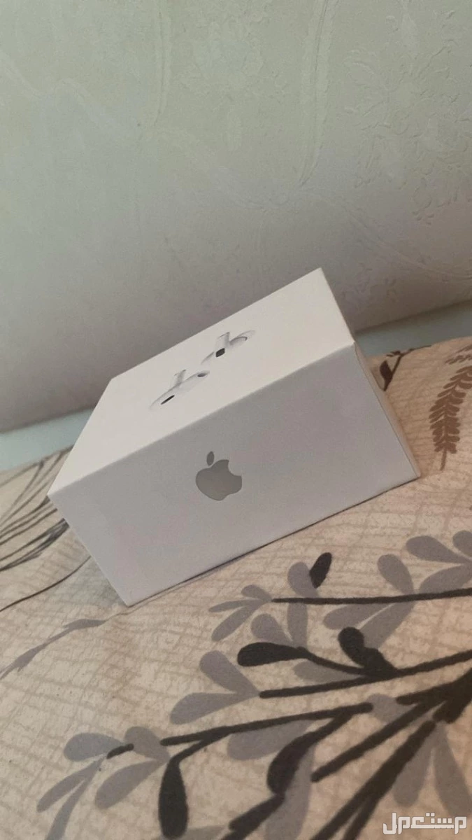 للبيع سماعه ايربودز برو الاصلي