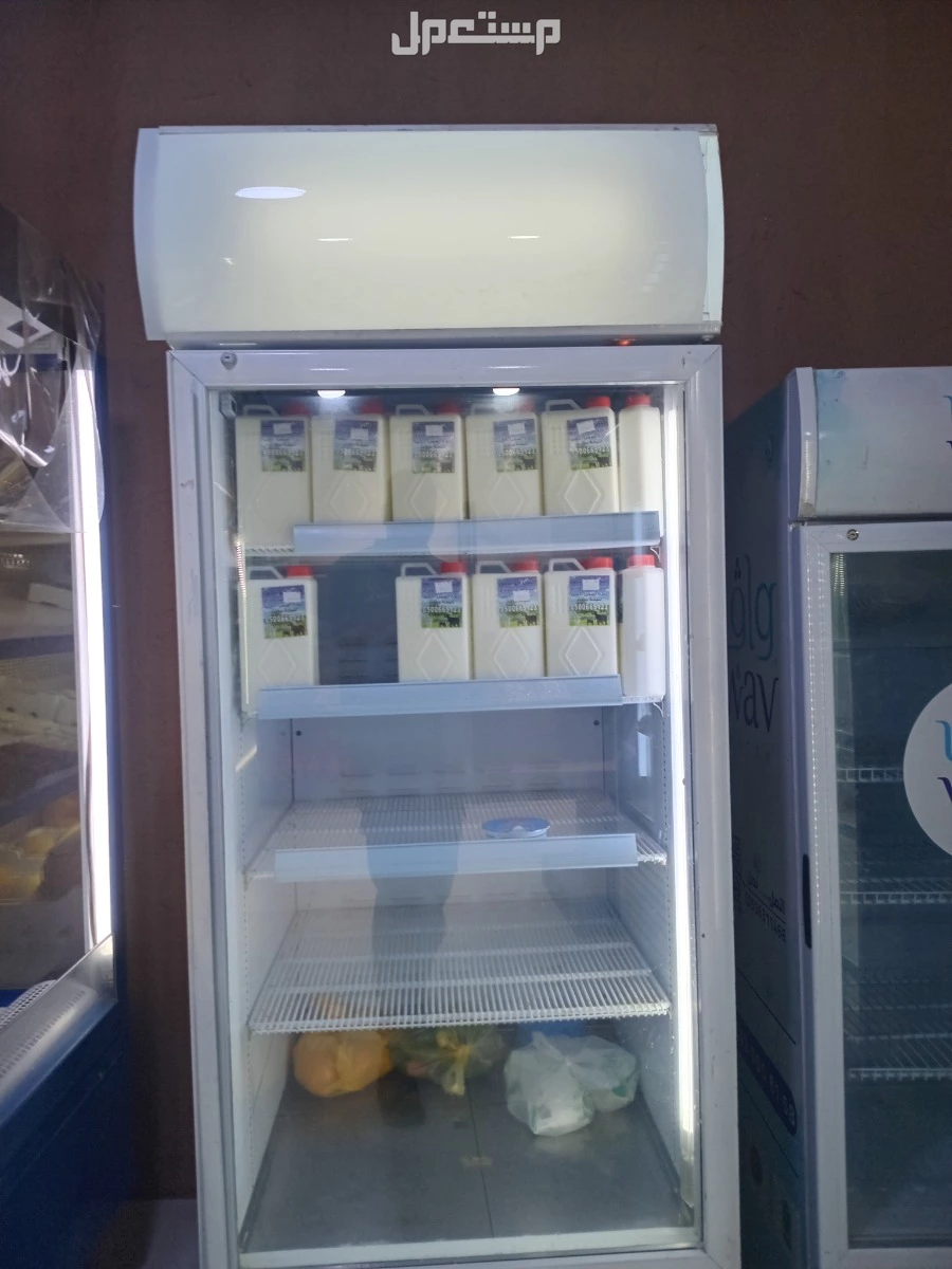 اغراض مح في الرياض بسعر 30 ألف ريال سعودي