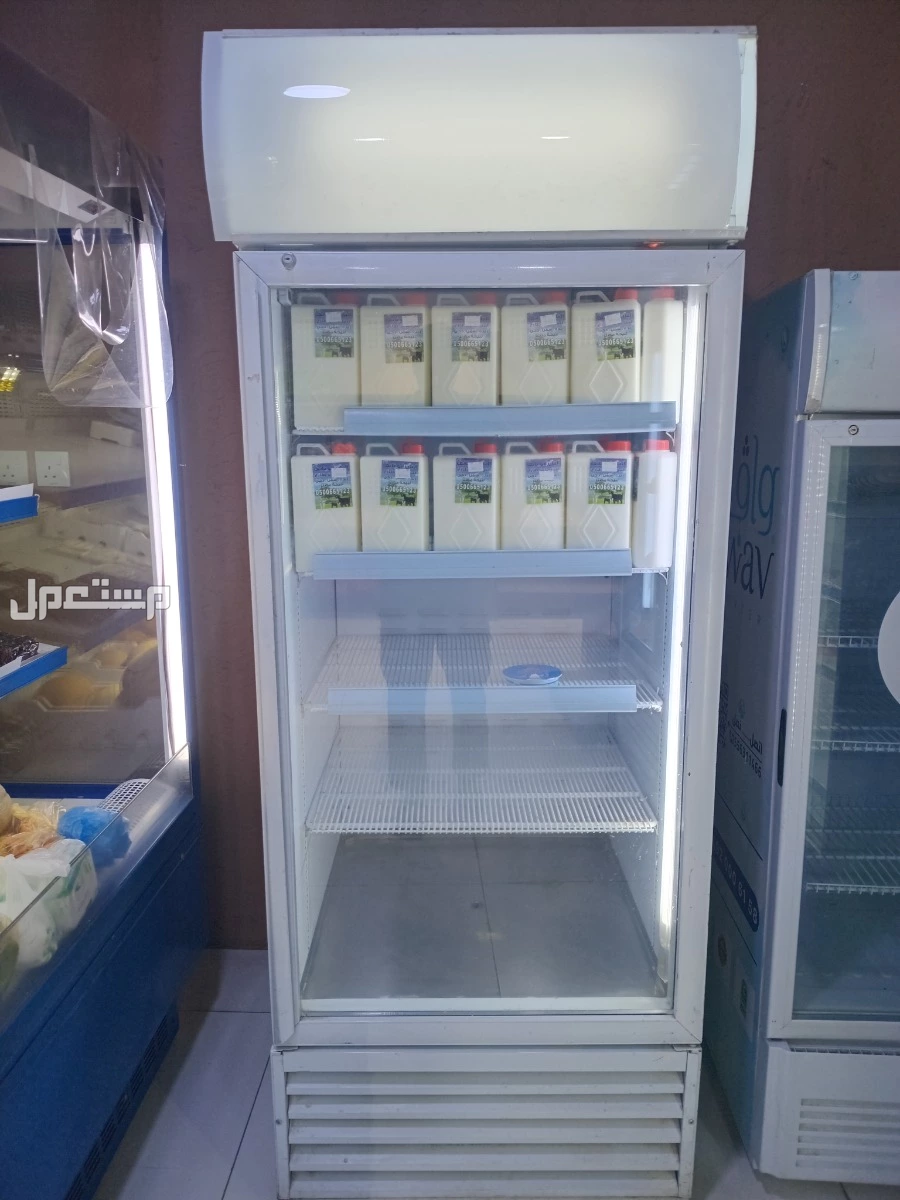 اغراض مح في الرياض بسعر 30 ألف ريال سعودي