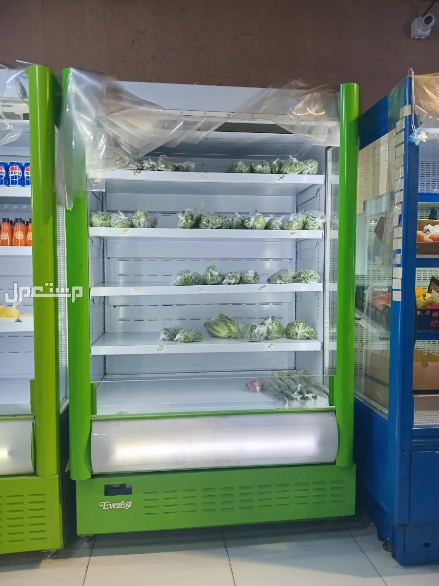 اغراض مح في الرياض بسعر 30 ألف ريال سعودي