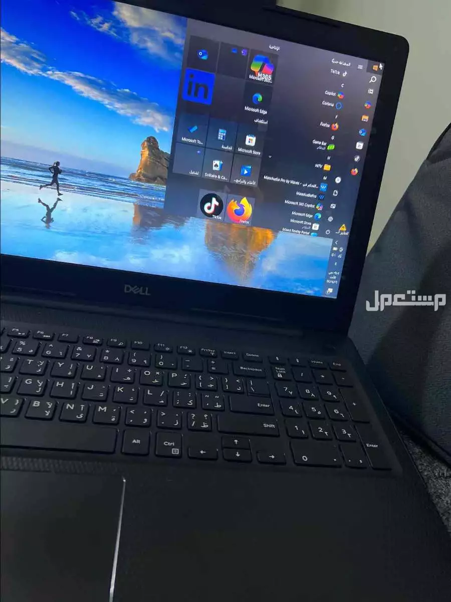 كمبيوتر ديل 15 6 بوصه في احد المسارحة بسعر 700 ريال سعودي