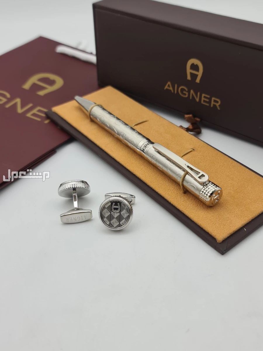 *طقم___ رجالي*  *قلم مع كبك*  *جديده من ماركات اجنرار*   *مع جميع ملحقات الماركه*  *درجه اولى*     *السعر140ريال*