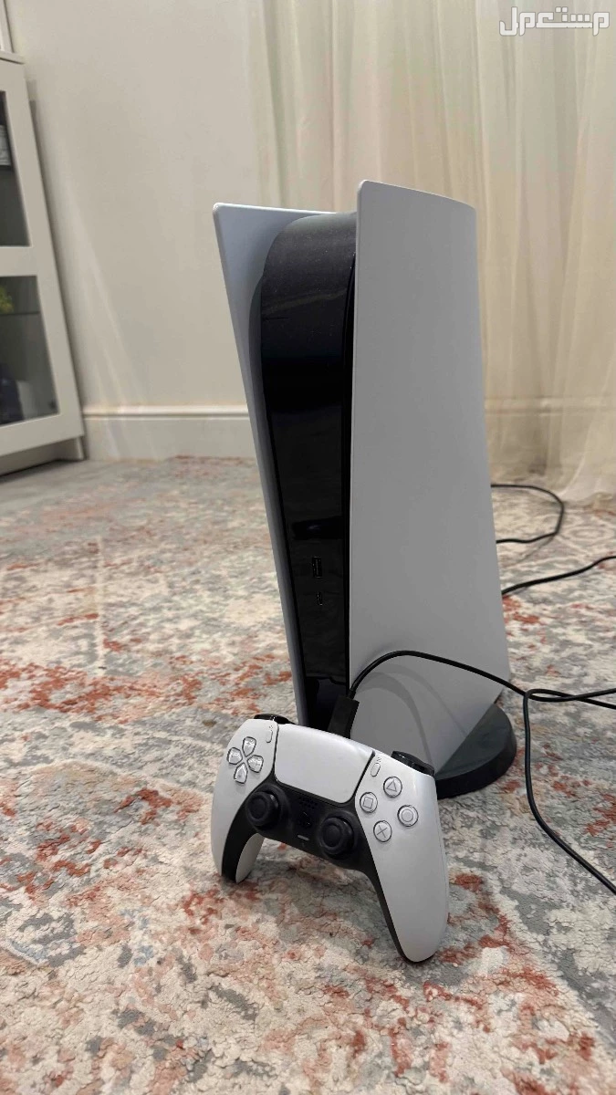 للبيع  في الأحساء بلاستيشن بسعر 1450 ريال سعودي