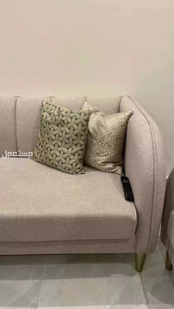 للبيع كنب نظيف بالحيل مرره في بريده في بريدة بسعر 1500 ريال سعودي