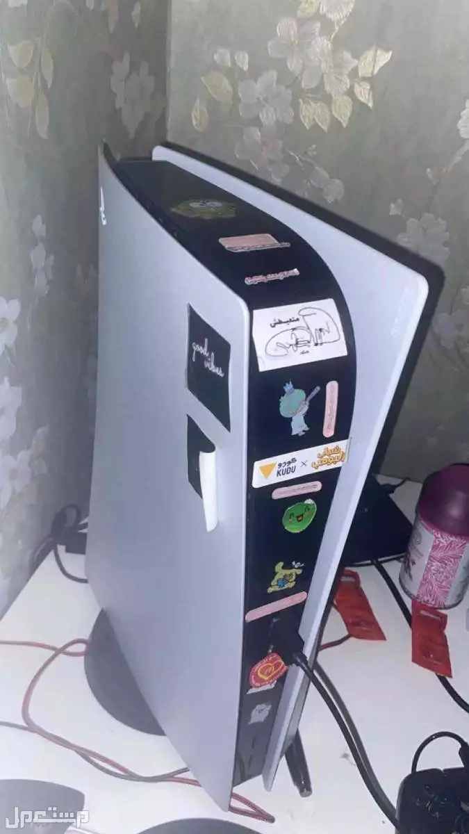 سوني 5 مع شاشه  في مكة المكرمة بسعر 3200 ريال سعودي