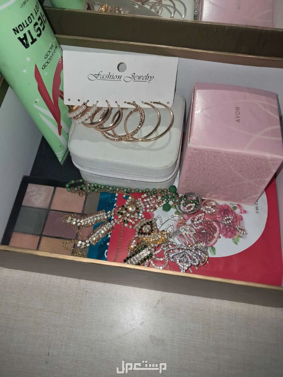 مجوهرات تحويل قبل الإستلام اللي يبيها يجي يخذها ماعندنا توصيل لا يفوتكم يابنات ممكن لك أو لاخواتكن