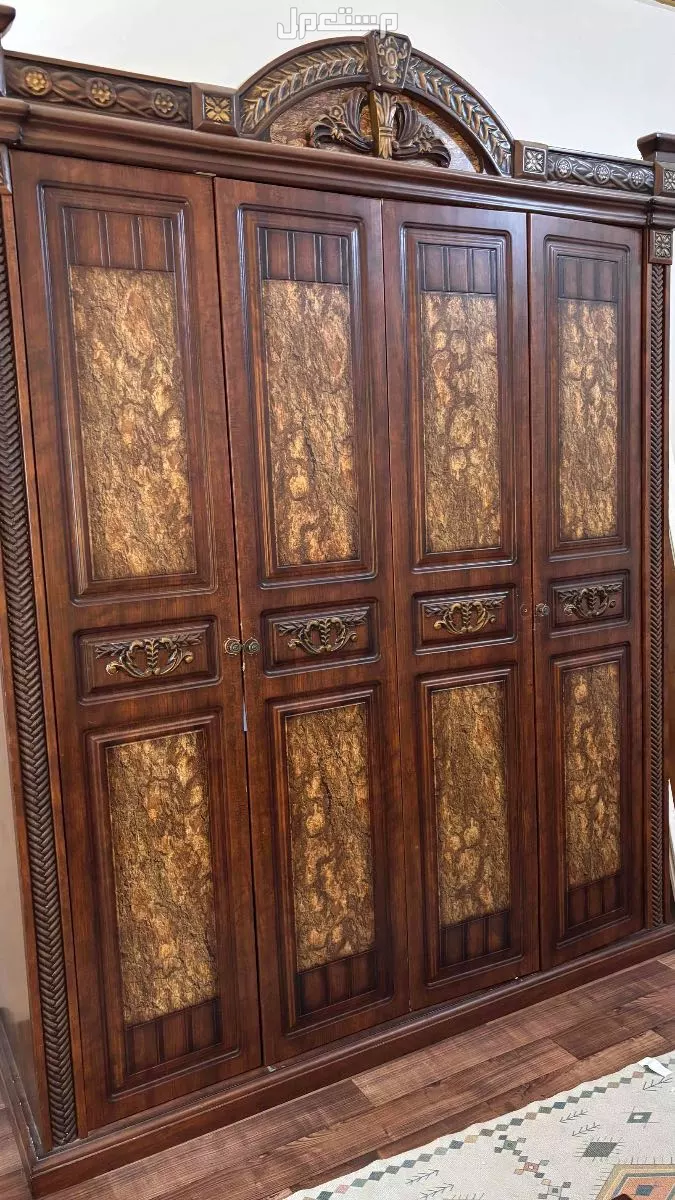 للبيع غرفة نوم مستعمله بكامل ملحقاتها