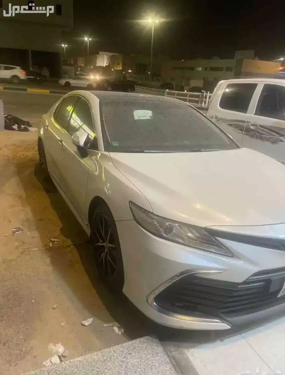 تويوتا كامري 2021 مستعملة للبيع في مكة المكرمة بسعر 92 ألف ريال سعودي