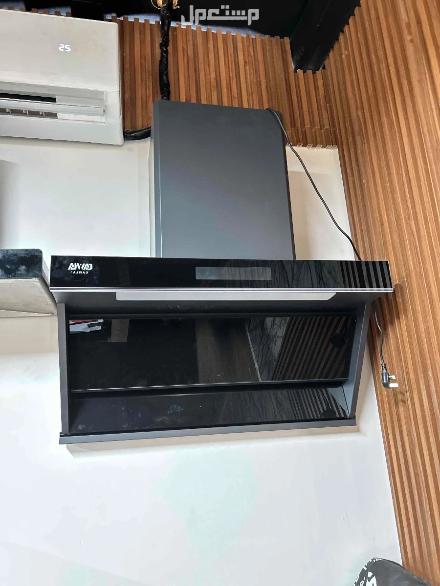 شفاط مقاس 90 سم للبيع جديد قوه  1200  في الرياض بسعر 850 ريال سعودي