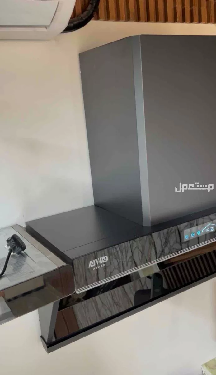 شفاط مقاس 90 سم للبيع جديد قوه  1200  في الرياض بسعر 850 ريال سعودي