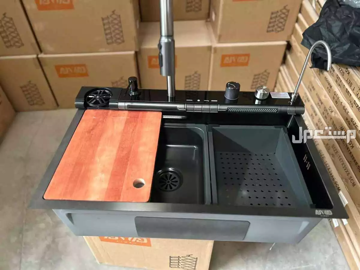 يوجد لدينا مجلى شلال متحرك 75 سم في 45 سم