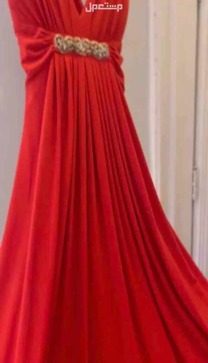 للبيع فستان سهرات انثوي ناعم جدا من Jane norman London  في الرياض بسعر 500 ريال