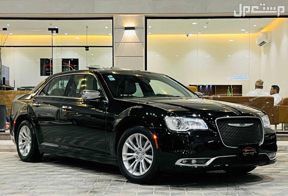 كرايسلر C300 2015 مستعملة للبيع في الرياض بسعر 54 ألف ريال سعودي