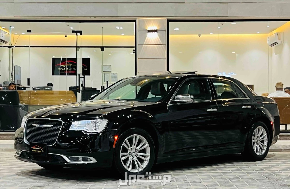 كرايسلر C300 2015 مستعملة للبيع في الرياض بسعر 54 ألف ريال سعودي