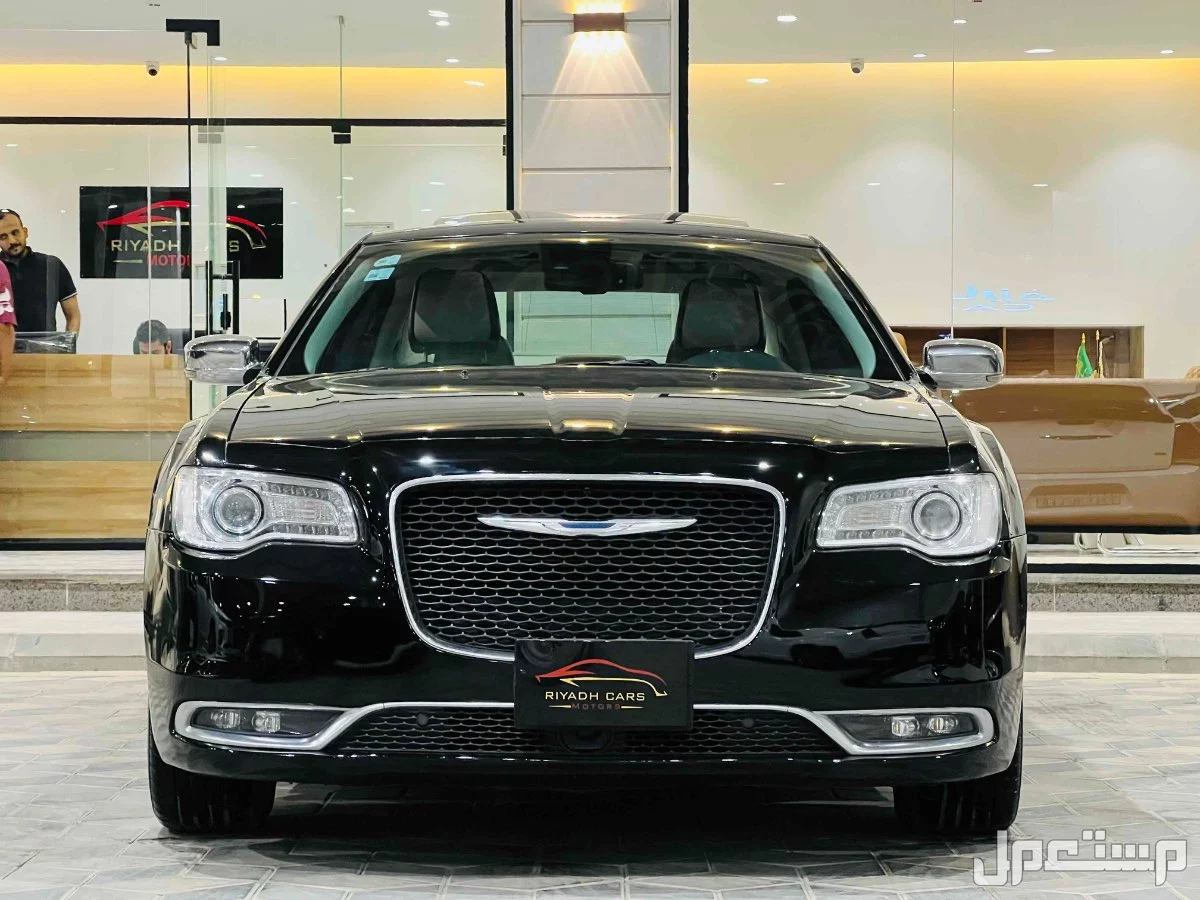 كرايسلر C300 2015 مستعملة للبيع في الرياض بسعر 54 ألف ريال سعودي