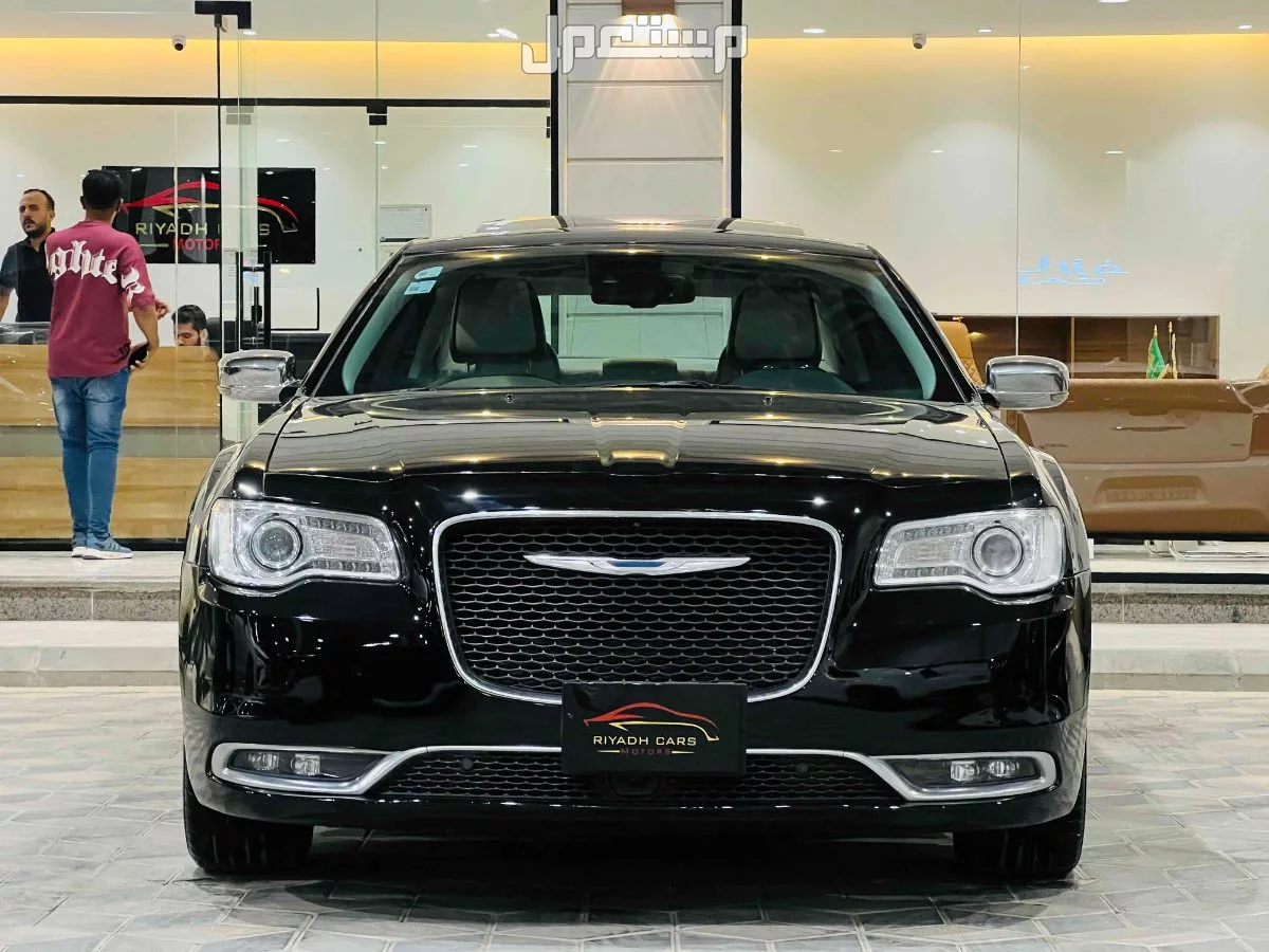 كرايسلر C300 2015 مستعملة للبيع في الرياض بسعر 54 ألف ريال سعودي