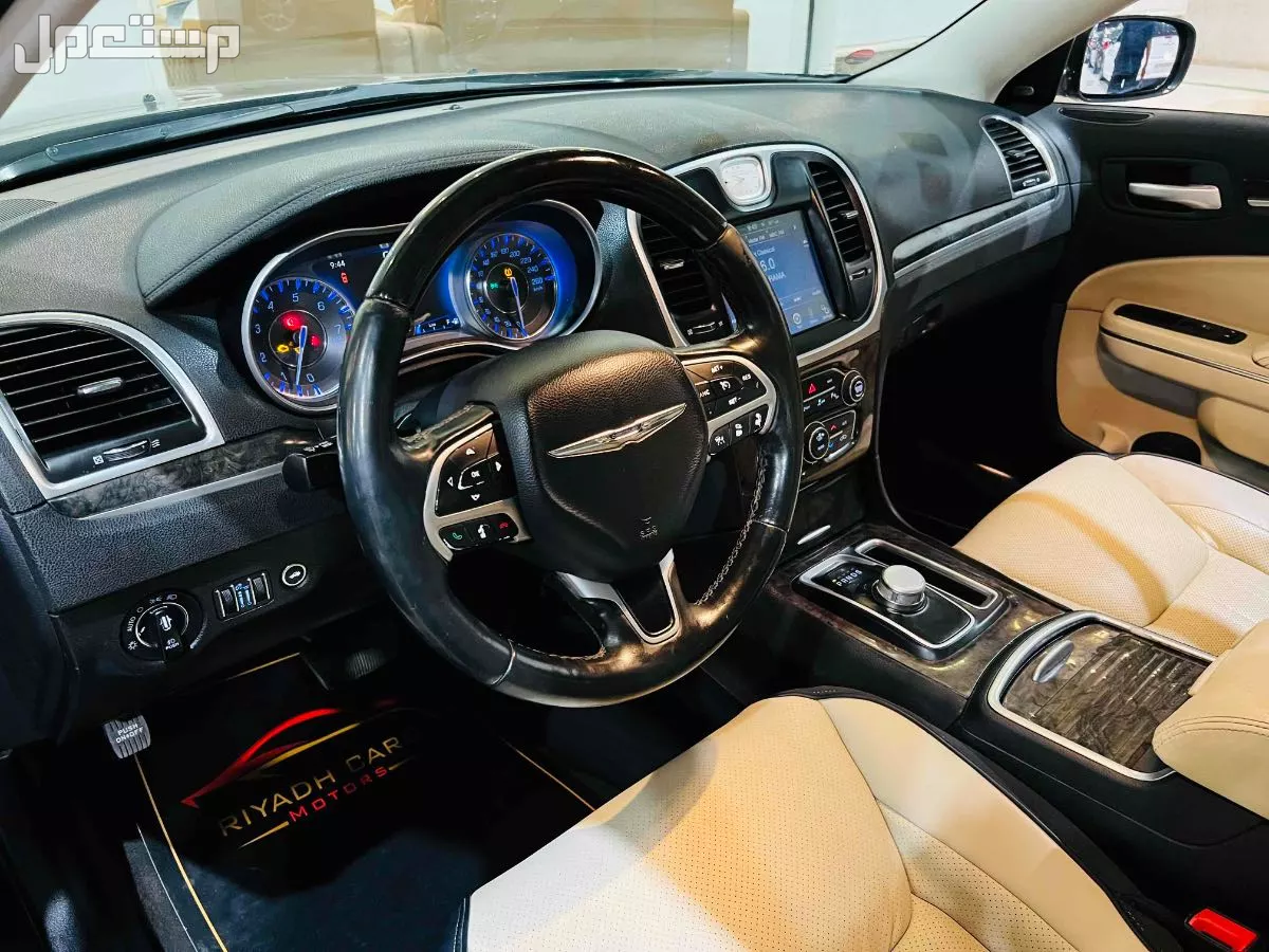 كرايسلر C300 2015 مستعملة للبيع في الرياض بسعر 54 ألف ريال سعودي