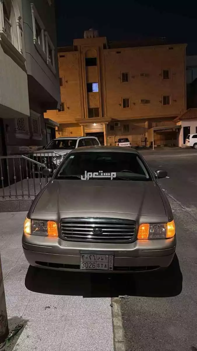 فورد كراون فكتوريا 2005 مستعملة للبيع في الطائف بسعر 20 ألف ريال سعودي