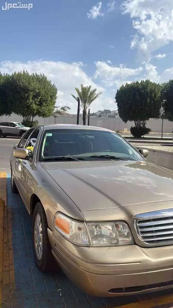 فورد كراون فكتوريا 2005 مستعملة للبيع في الطائف بسعر 20 ألف ريال سعودي