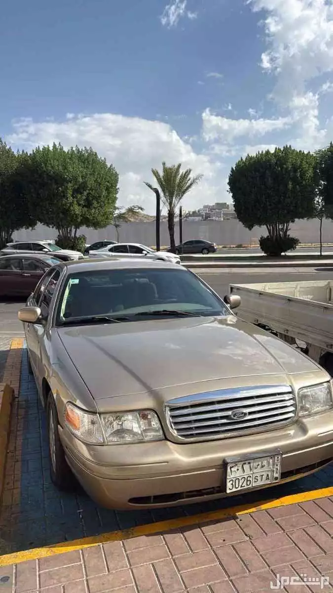 فورد كراون فكتوريا 2005 مستعملة للبيع في الطائف بسعر 20 ألف ريال سعودي