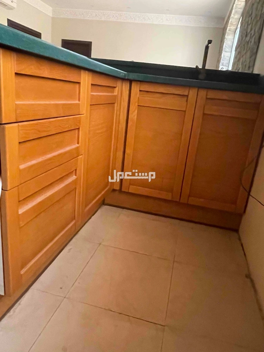 كاونتر مطبخ مع مغسلة في الدمام بسعر 1800 ريال سعودي