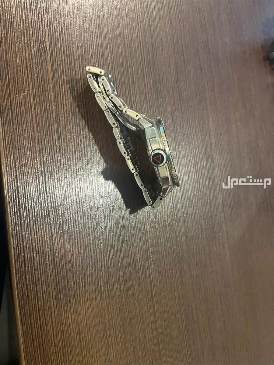 ساعة alpina بسعر 2500  مستعمل استعمال خفيف بدون ورق بدون كرتونة اصلية