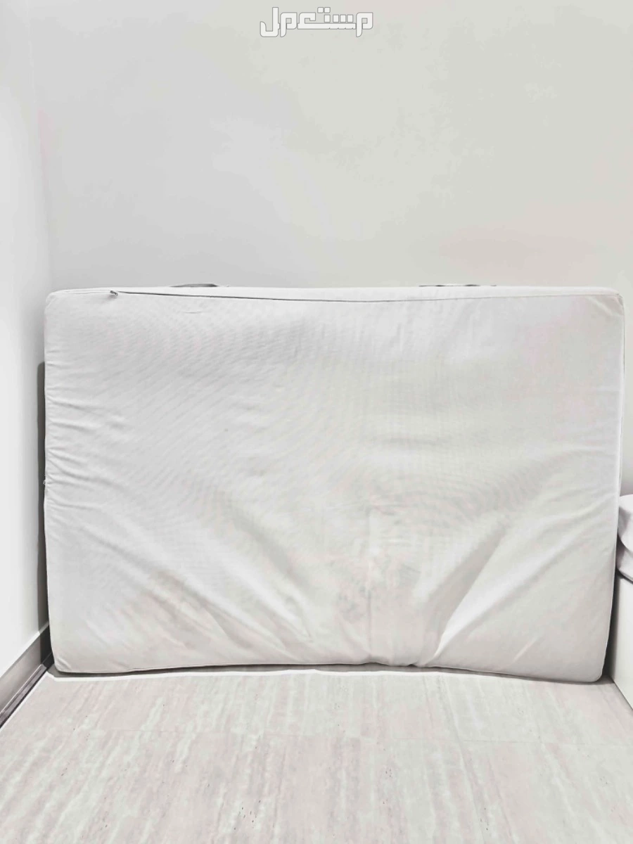 مرتبة سرير كوين نفر ونص استخدام نظيف  في الرياض بسعر 450 ريال سعودي