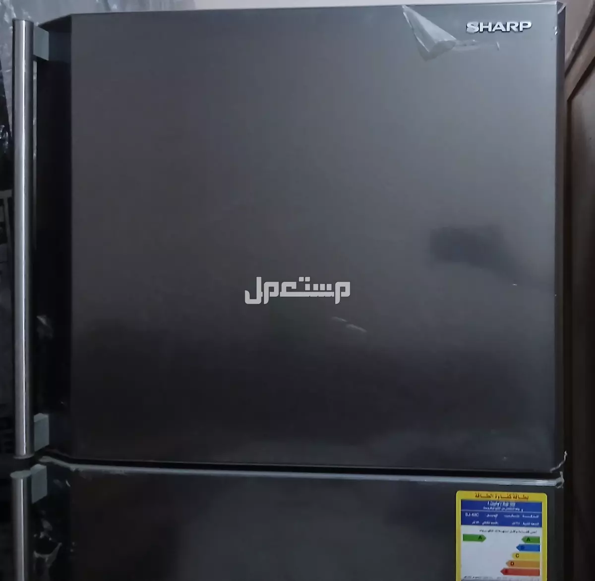 تلاجة شارب للبيع  في قسم الدخيلة بسعر 18 ألف جنيه مصري