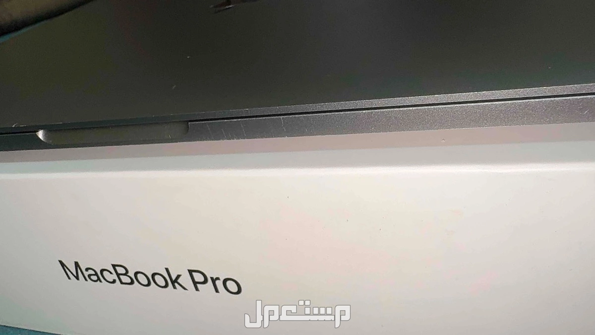 ماك بوك برو 2019 استعمال خفيف في الرياض خدوش طفيفه