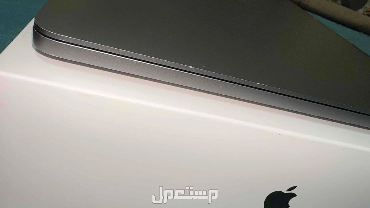 ماك بوك برو 2019 استعمال خفيف في الرياض خدوش طفيفه