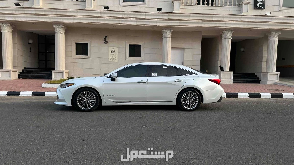 تويوتا افالون 2022 جديدة للبيع في مكة المكرمة بسعر 160 ألف ريال سعودي