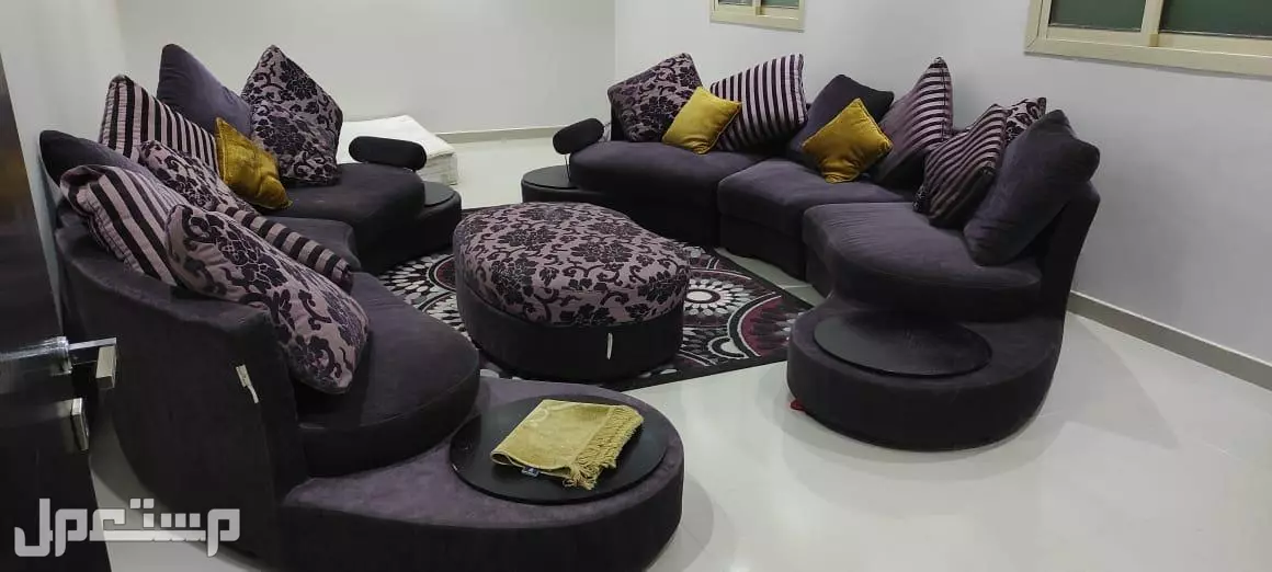 كنب 12 شخص - نظيف جدا - 7 قطع - مشترى من معرض ديموس - حي النهضة قرب حي الخليج