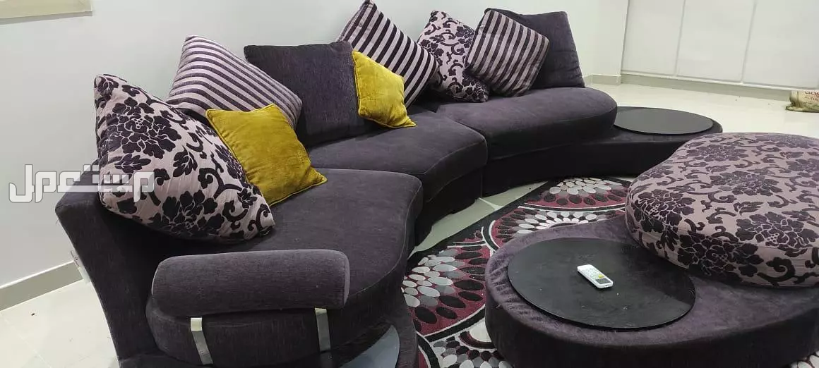 كنب 12 شخص - نظيف جدا - 7 قطع - مشترى من معرض ديموس - حي النهضة قرب حي الخليج