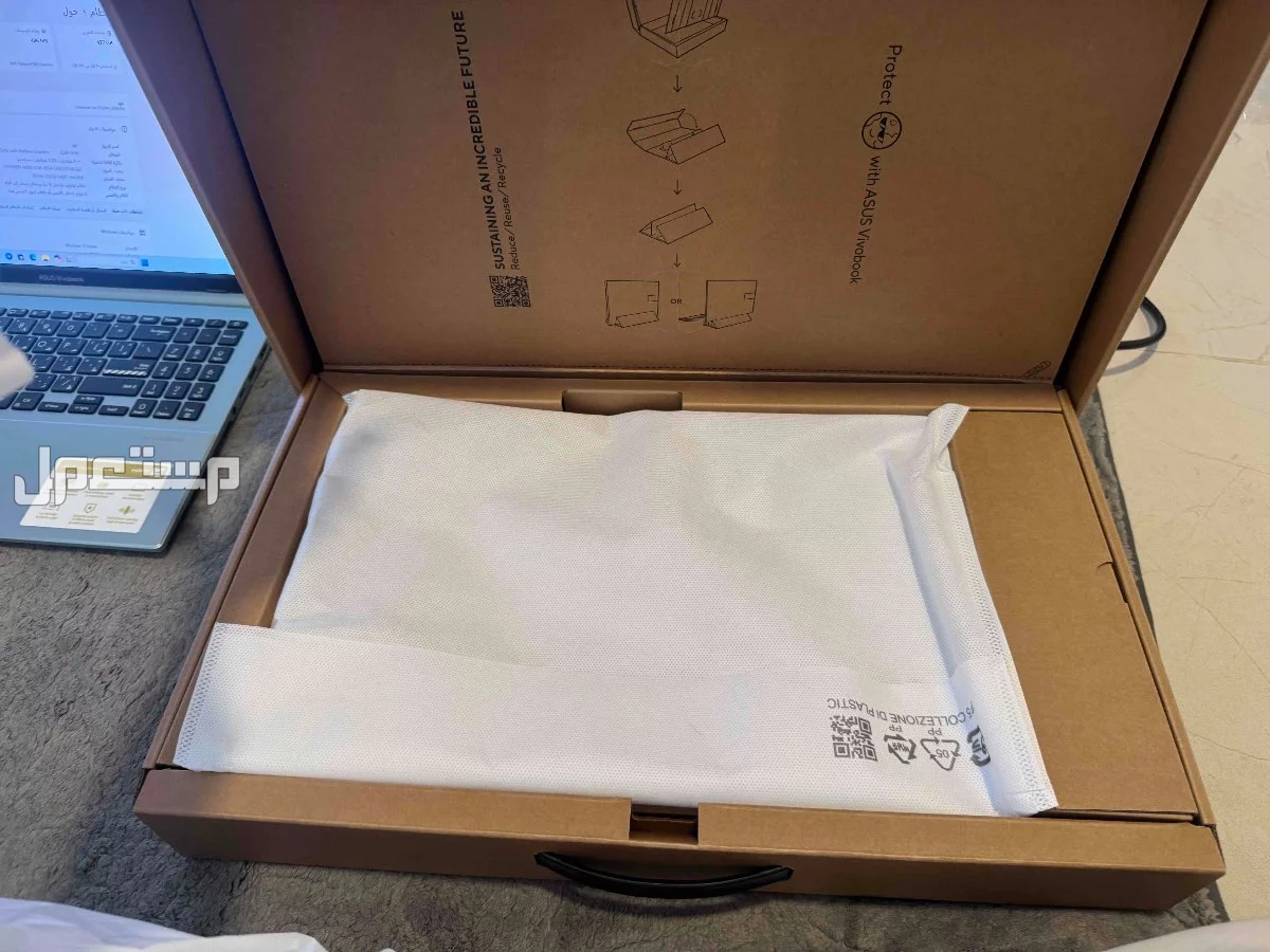 لابتوب اسوس فيفو بوك قو 14/15 نظييف جداً وشبه جديد