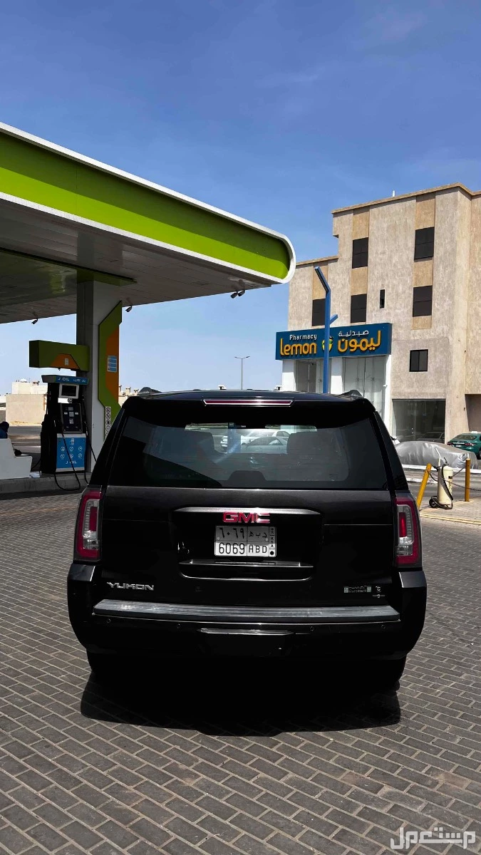 جمس يوكن 2017 مستعملة للبيع في جدة بسعر 105 ريال سعودي