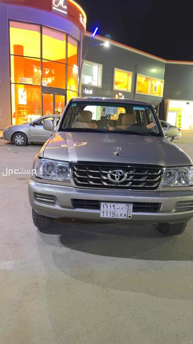 تويوتا لاندكروزر 2003 مستعملة للبيع في المزاحمية بسعر 38 ريال سعودي