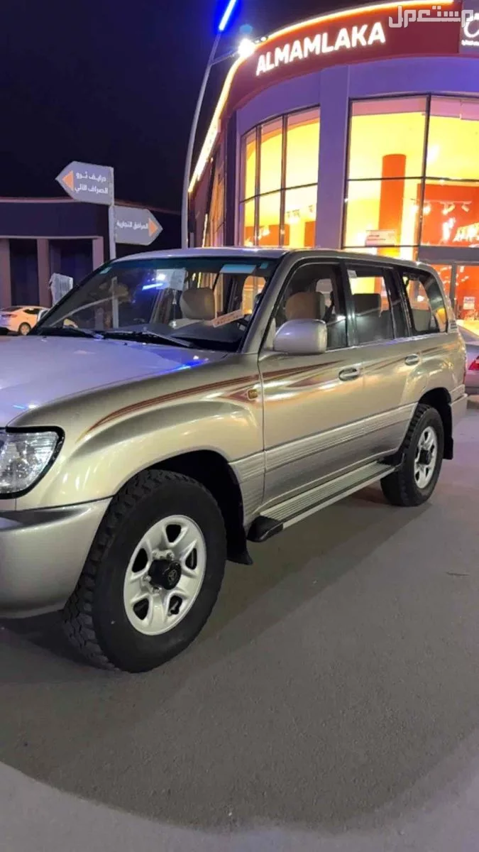 تويوتا لاندكروزر 2003 مستعملة للبيع في المزاحمية بسعر 38 ريال سعودي