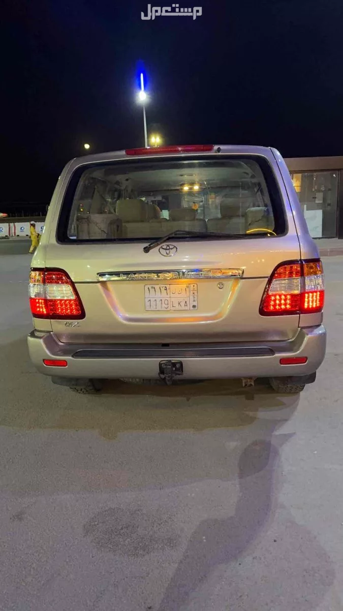 تويوتا لاندكروزر 2003 مستعملة للبيع في المزاحمية بسعر 38 ريال سعودي