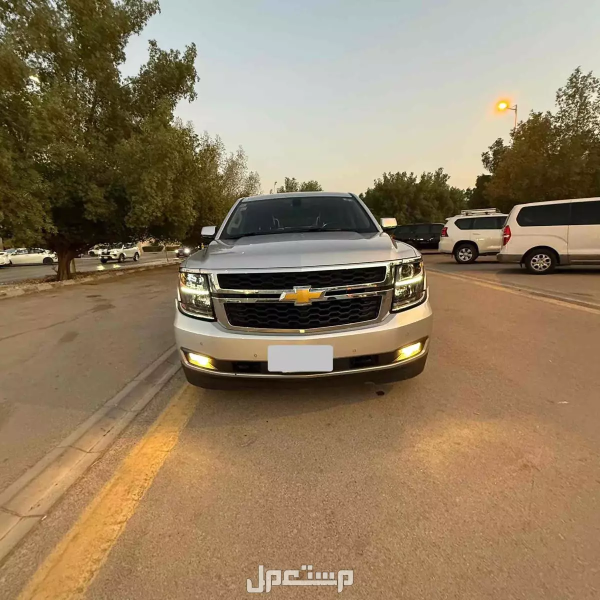 شفروليه تاهو 2020 مستعملة للبيع في الرياض بسعر 155 ألف ريال سعودي دايم واقف تحت مظله