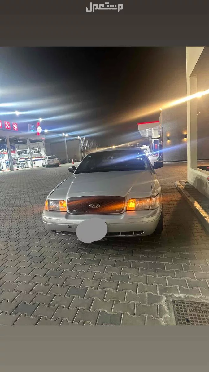 فورد كراون فكتوريا 2001 مستعملة للبيع في جدة بسعر 15 ألف ريال سعودي
