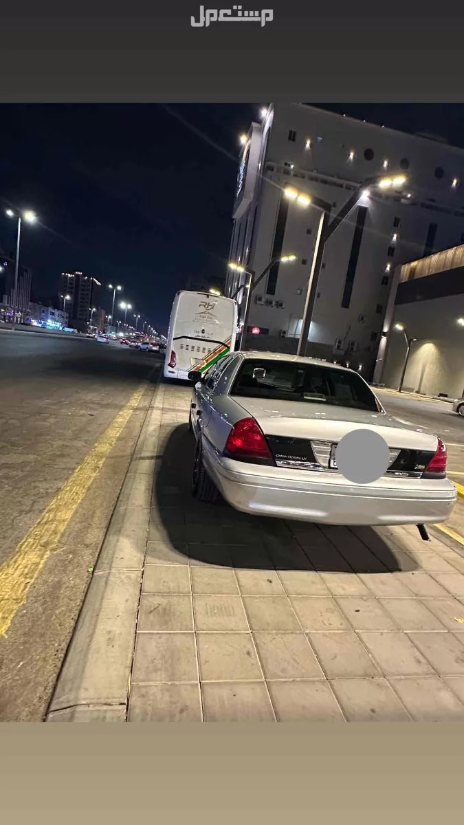 فورد كراون فكتوريا 2001 مستعملة للبيع في جدة بسعر 15 ألف ريال سعودي