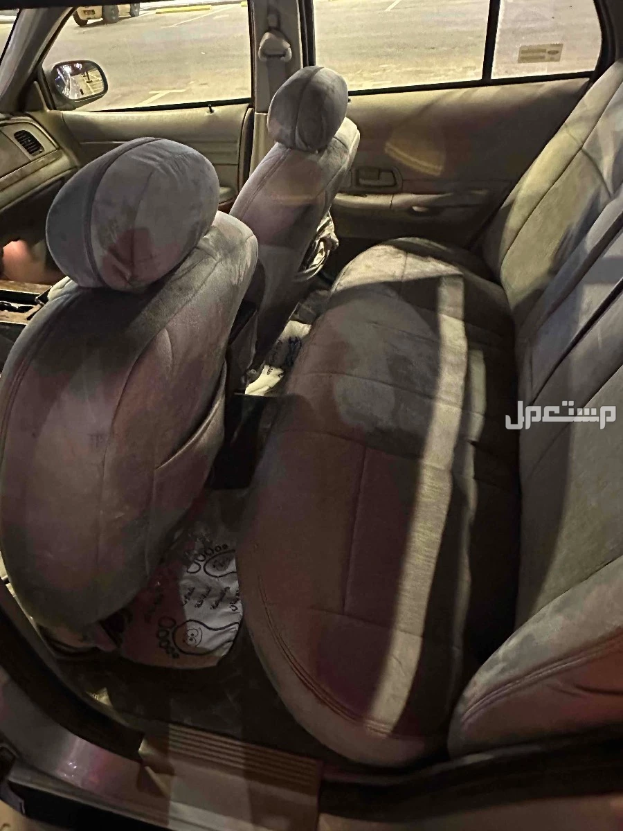 فورد كراون فكتوريا 2001 مستعملة للبيع في جدة بسعر 15 ألف ريال سعودي
