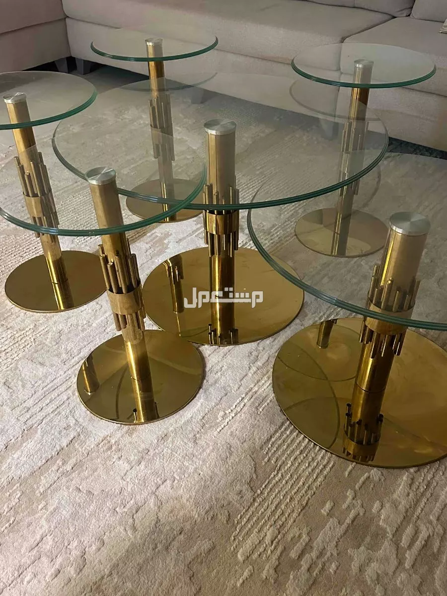 للبيع طاوله قهوه مع طاولات خدمه عدد6 في جدة بسعر 700 ريال سعودي