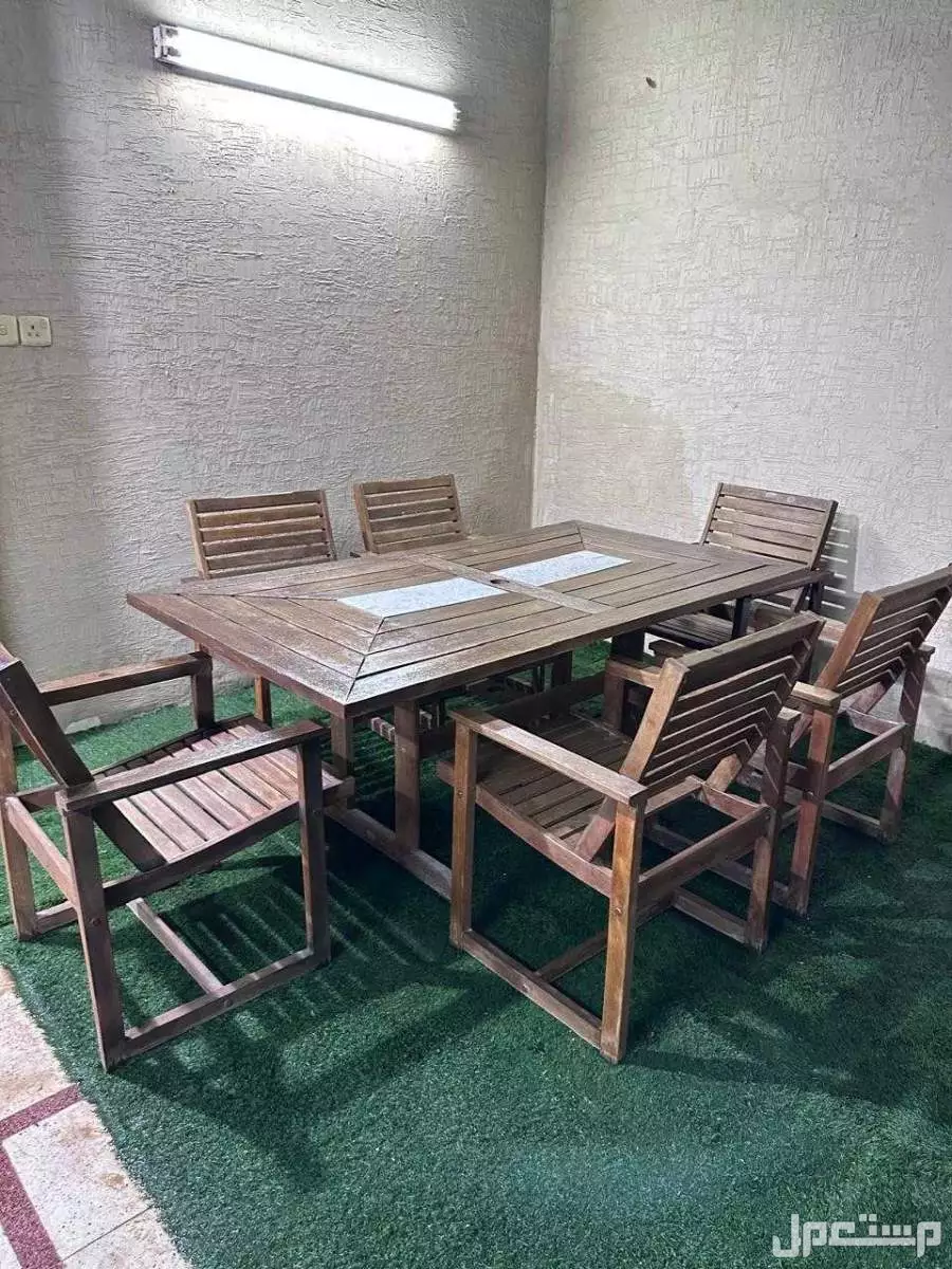 طاولة حديقة مع الكراسي سته أشخاص اللون بني ب550