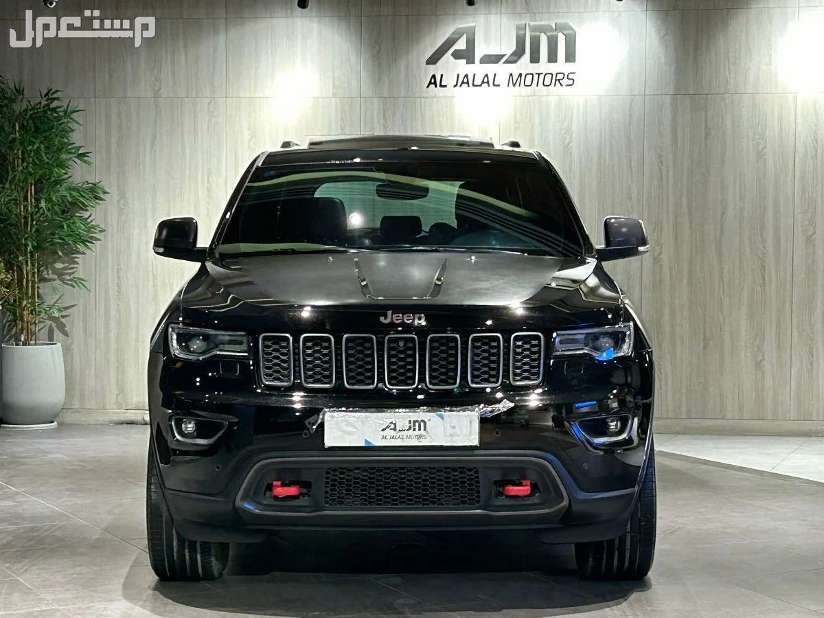 Jeep Grand Cherokee 2018 Used For sale in Riffa at a price of 7900 BHD