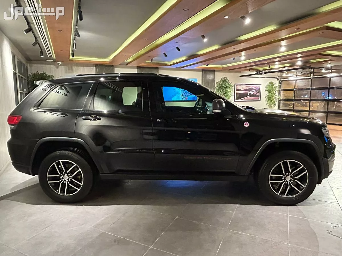 Jeep Grand Cherokee 2018 Used For sale in Riffa at a price of 7900 BHD