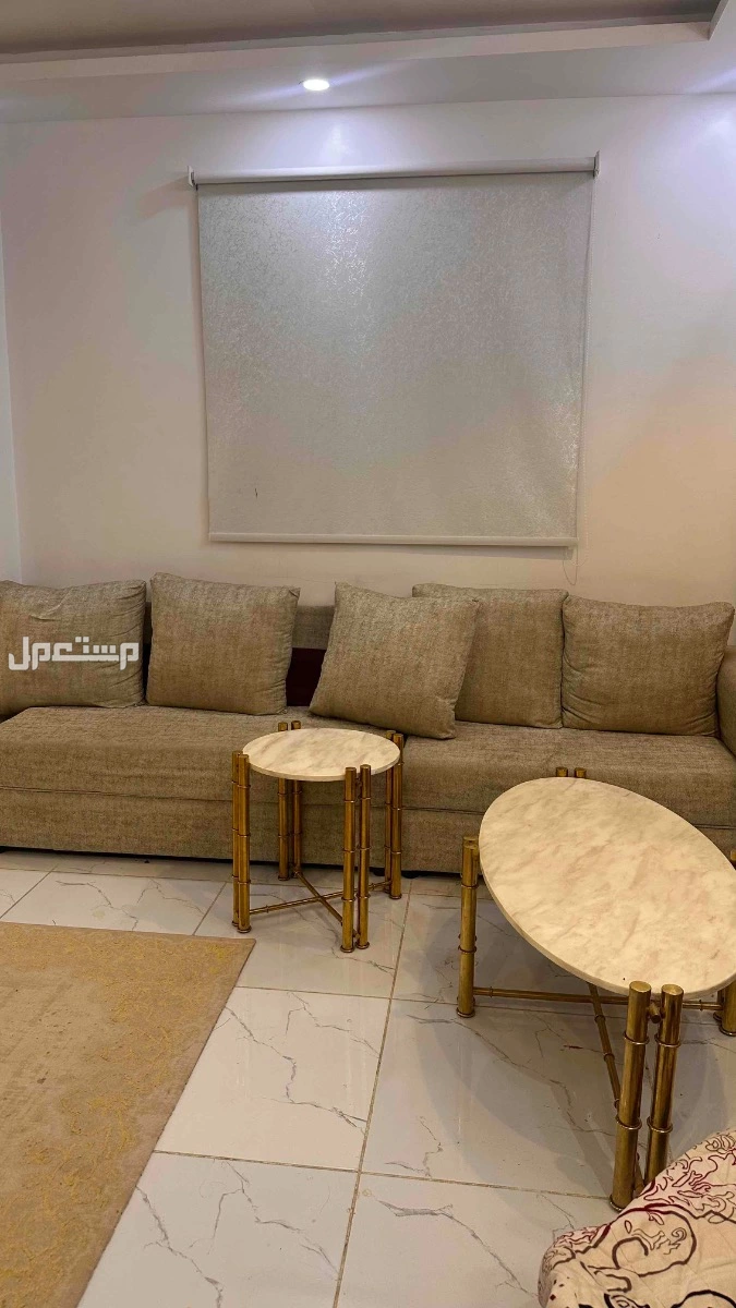 كنب للبيع 5  في  مكة بسعر 500 ريال سعودي